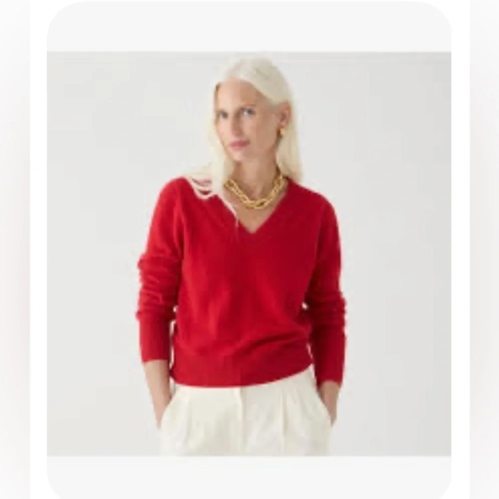 J.Crew Wool Cotton Blend V‎ Neck Sweater Christmas